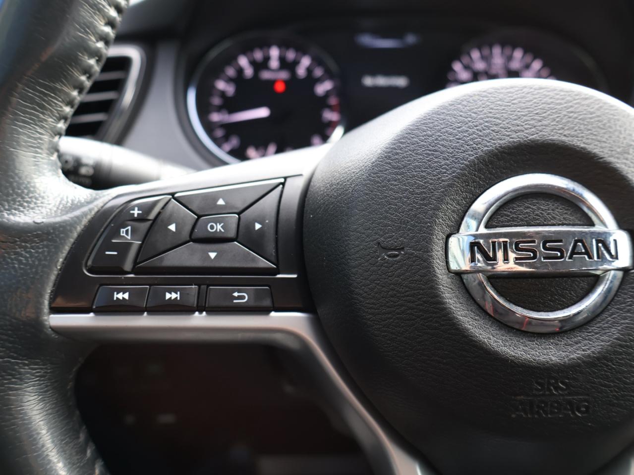 2017 Nissan Rogue SL AWD CERTIFIED *NISSAN MAINTAIN* CAMERA NAV BLUETOOTH LEATHER HEATED SEATS PANO ROOF CRUISE ALLOYS - Photo #33