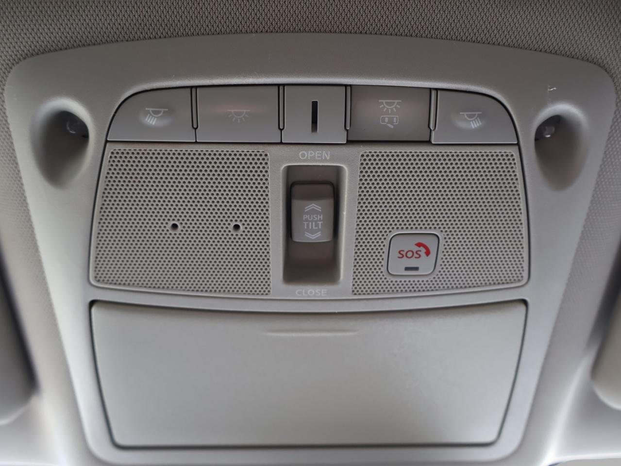 2017 Nissan Rogue SL AWD CERTIFIED *NISSAN MAINTAIN* CAMERA NAV BLUETOOTH LEATHER HEATED SEATS PANO ROOF CRUISE ALLOYS - Photo #35