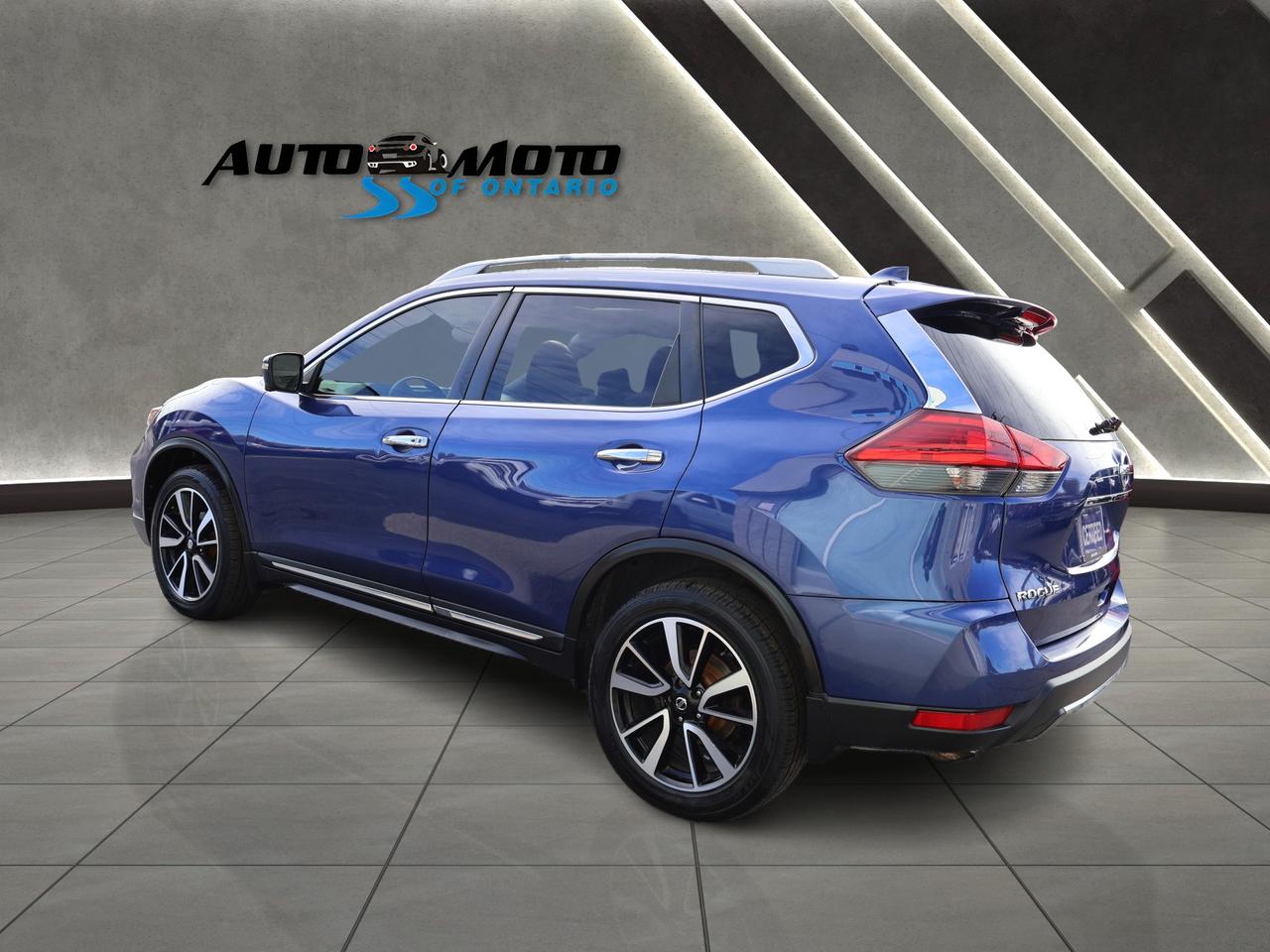 2017 Nissan Rogue SL AWD CERTIFIED *NISSAN MAINTAIN* CAMERA NAV BLUETOOTH LEATHER HEATED SEATS PANO ROOF CRUISE ALLOYS Photo