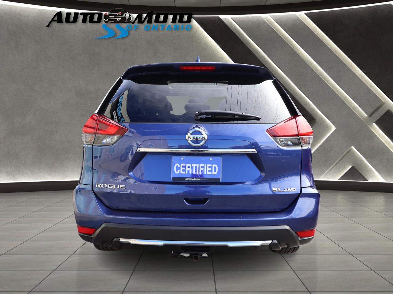 2017 Nissan Rogue SL AWD CERTIFIED *NISSAN MAINTAIN* CAMERA NAV BLUETOOTH LEATHER HEATED SEATS PANO ROOF CRUISE ALLOYS Photo