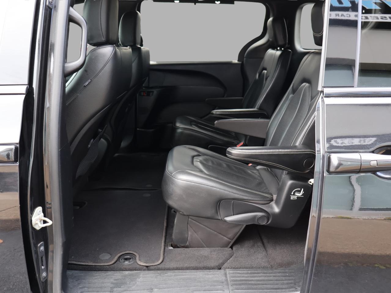 2020 Chrysler Pacifica LAUNCH EDITION-S PKG AWD CERTIFIED *ACCIDENT FREE* NAVI CAMERA HEATED LEATHER P,SENSORS B.SPOT - Photo #15