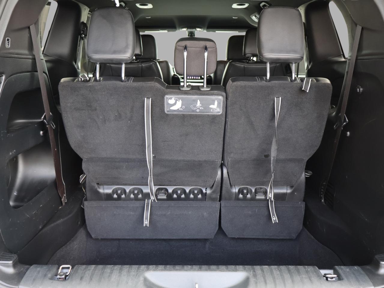 2020 Chrysler Pacifica LAUNCH EDITION-S PKG AWD CERTIFIED *ACCIDENT FREE* NAVI CAMERA HEATED LEATHER P,SENSORS B.SPOT - Photo #38