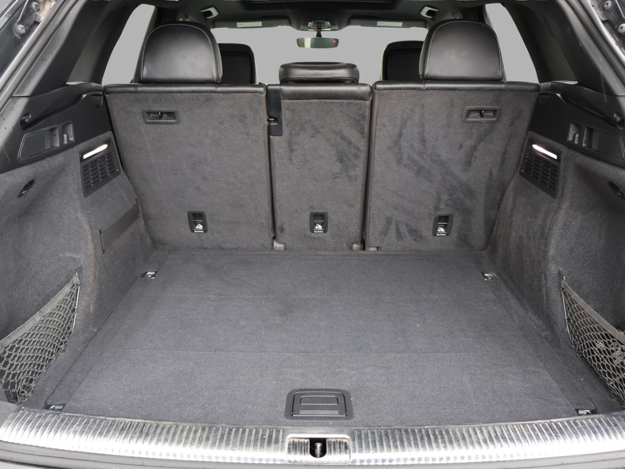 2019 Audi SQ5 V6 PROGRESSIV AWD CERTIFIED *AUDI MAINTAIN* CAMERA NAV BLUETOOTH LEATHER HEATED SEATS PANO ROOF CRUISE ALLOYS - Photo #45