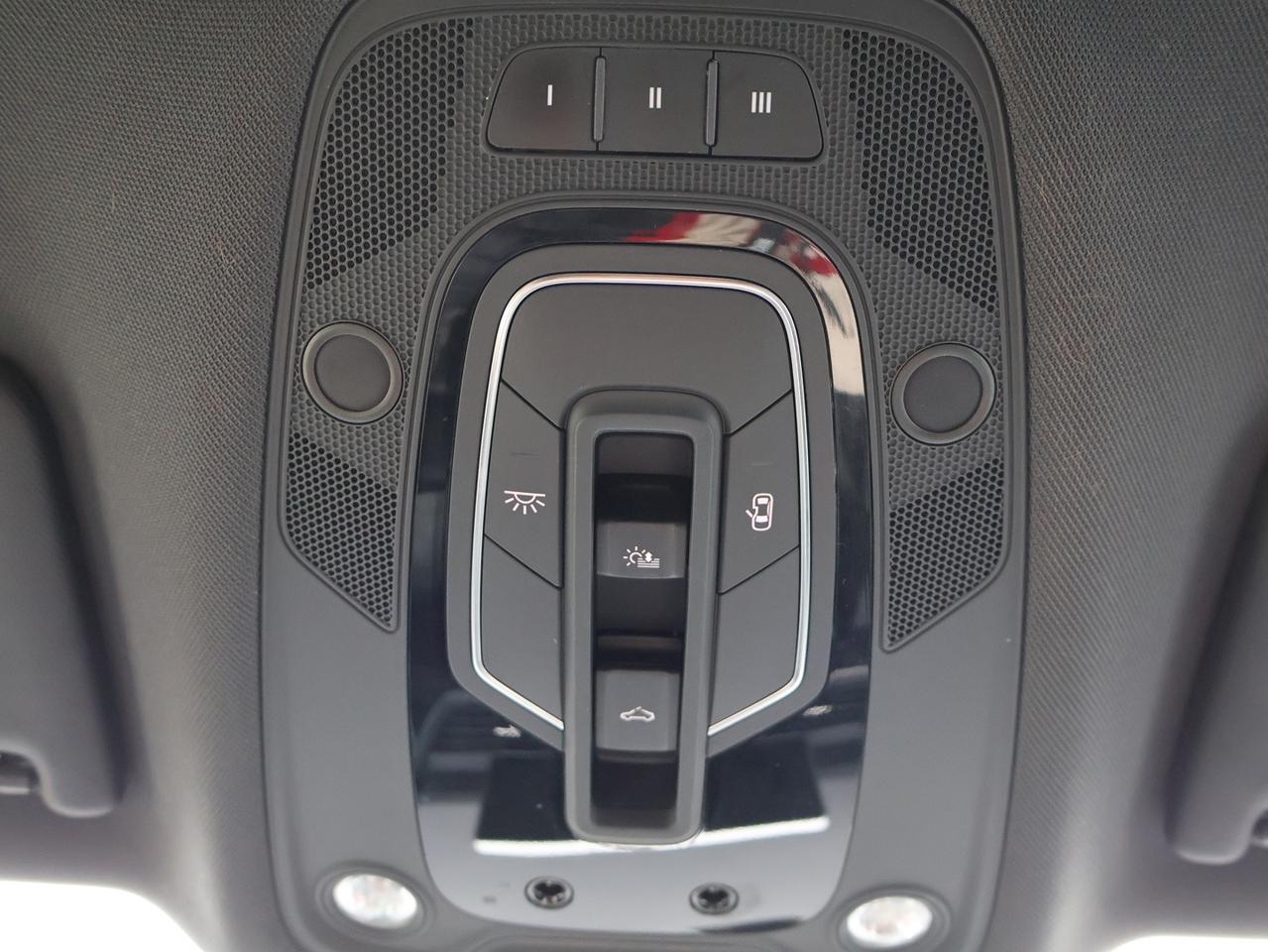 2019 Audi SQ5 V6 PROGRESSIV AWD CERTIFIED *AUDI MAINTAIN* CAMERA NAV BLUETOOTH LEATHER HEATED SEATS PANO ROOF CRUISE ALLOYS Photo