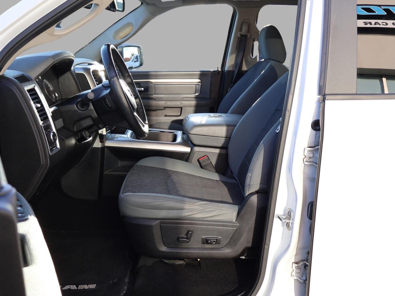 2019 RAM 1500 SLT HEMI CREW 4WD CERTIFIED *1 OWNER*ACCIDENT FREE* NAV BLUETOOTH HEATED SEATS CRUISE ALLOYS - Photo #13