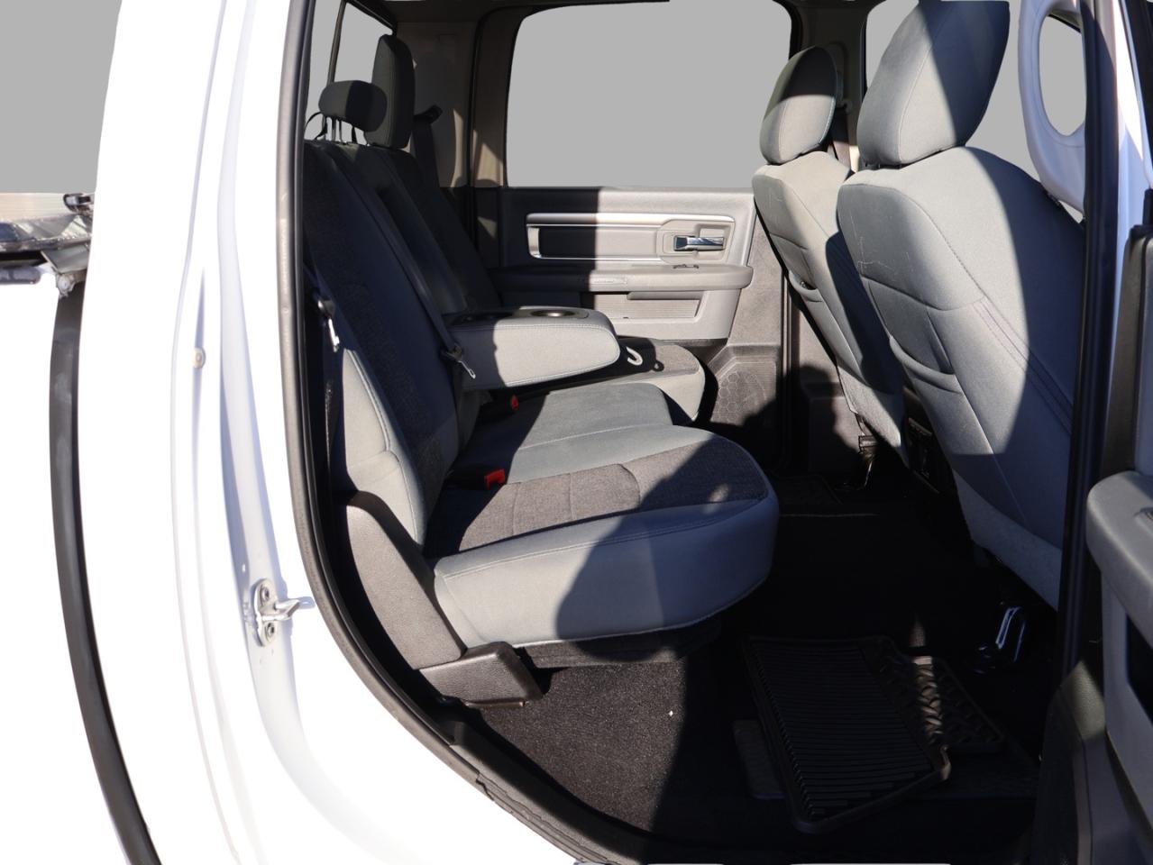 2019 RAM 1500 SLT HEMI CREW 4WD CERTIFIED *1 OWNER*ACCIDENT FREE* NAV BLUETOOTH HEATED SEATS CRUISE ALLOYS - Photo #16