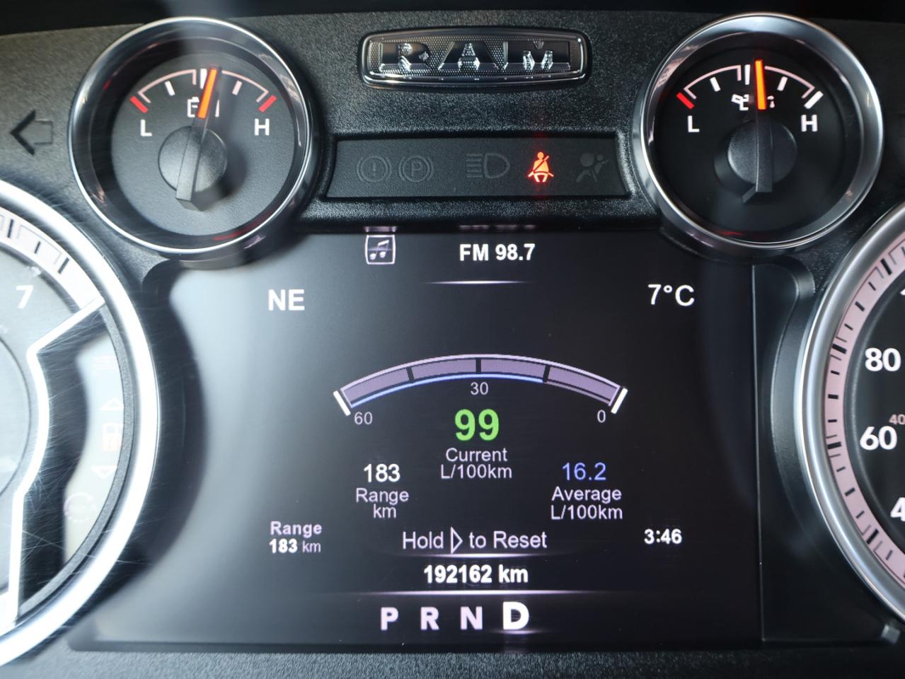 2019 RAM 1500 SLT HEMI CREW 4WD CERTIFIED *1 OWNER*ACCIDENT FREE* NAV BLUETOOTH HEATED SEATS CRUISE ALLOYS - Photo #29