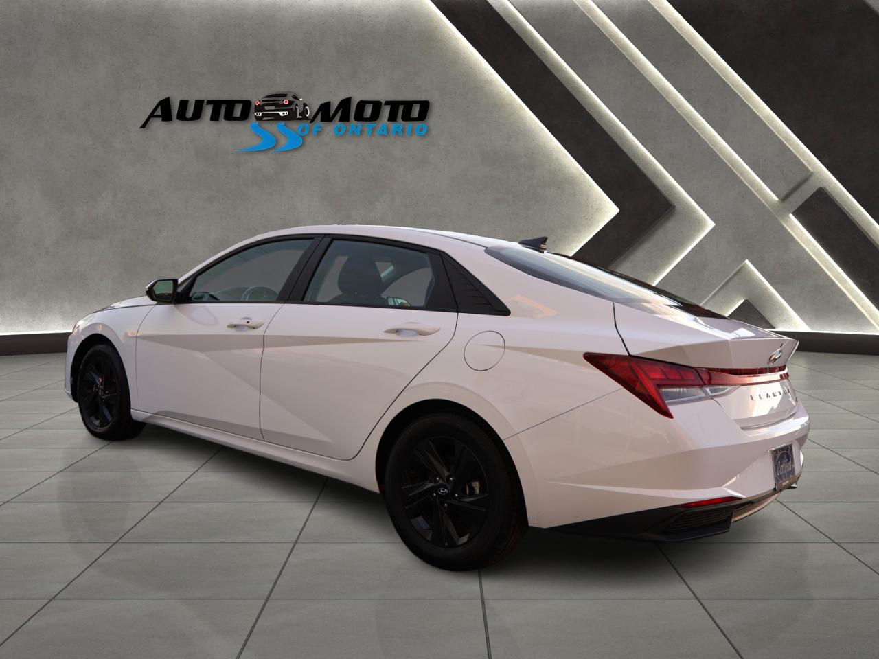 2022 Hyundai Elantra PREFERRED HYBRID CERTIFIED *HYUNDAI MAINTAIN* CAMERA BLUETOOTH HEATED B.SPOT LANE ASSIST SUNROOF CRUISE ALLOYS - Photo #4