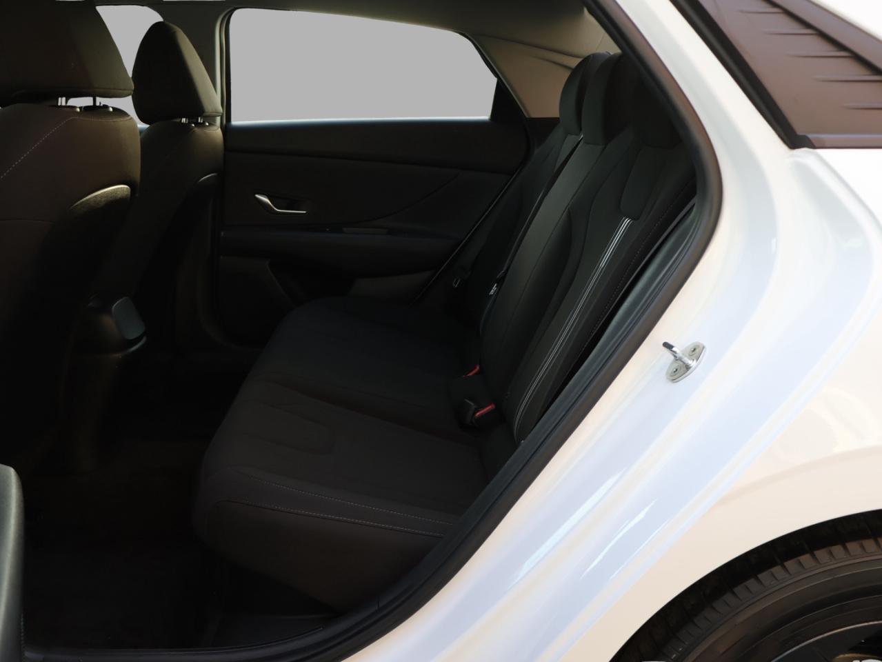 2022 Hyundai Elantra PREFERRED HYBRID CERTIFIED *HYUNDAI MAINTAIN* CAMERA BLUETOOTH HEATED B.SPOT LANE ASSIST SUNROOF CRUISE ALLOYS - Photo #15