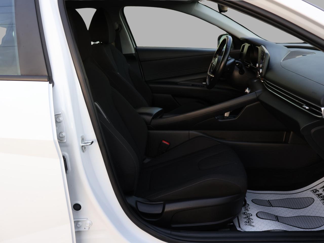 2022 Hyundai Elantra PREFERRED HYBRID CERTIFIED *HYUNDAI MAINTAIN* CAMERA BLUETOOTH HEATED B.SPOT LANE ASSIST SUNROOF CRUISE ALLOYS - Photo #17