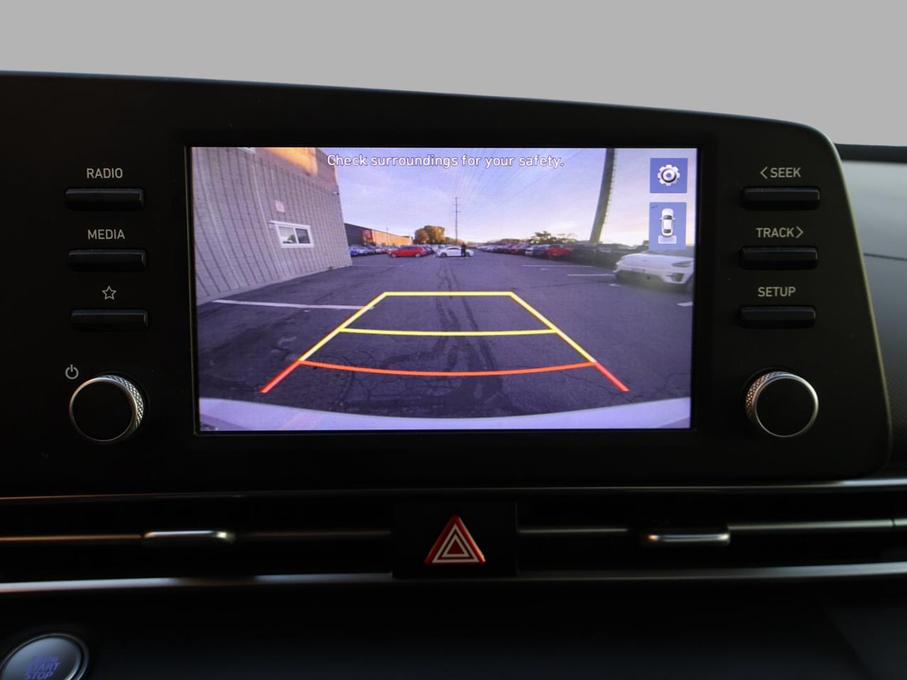 2022 Hyundai Elantra PREFERRED HYBRID CERTIFIED *HYUNDAI MAINTAIN* CAMERA BLUETOOTH HEATED B.SPOT LANE ASSIST SUNROOF CRUISE ALLOYS - Photo #21