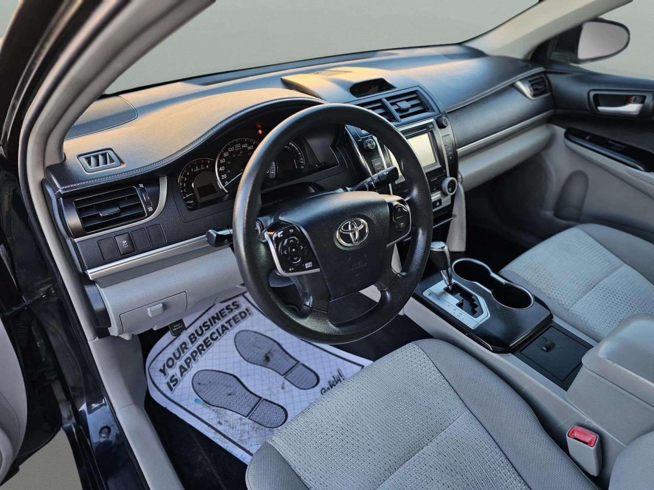 2014 Toyota Camry LE - Photo #11