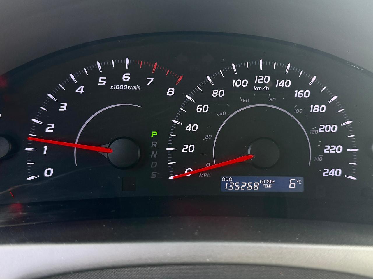 2011 Toyota Camry FINANCING AVAILABLE Photo11