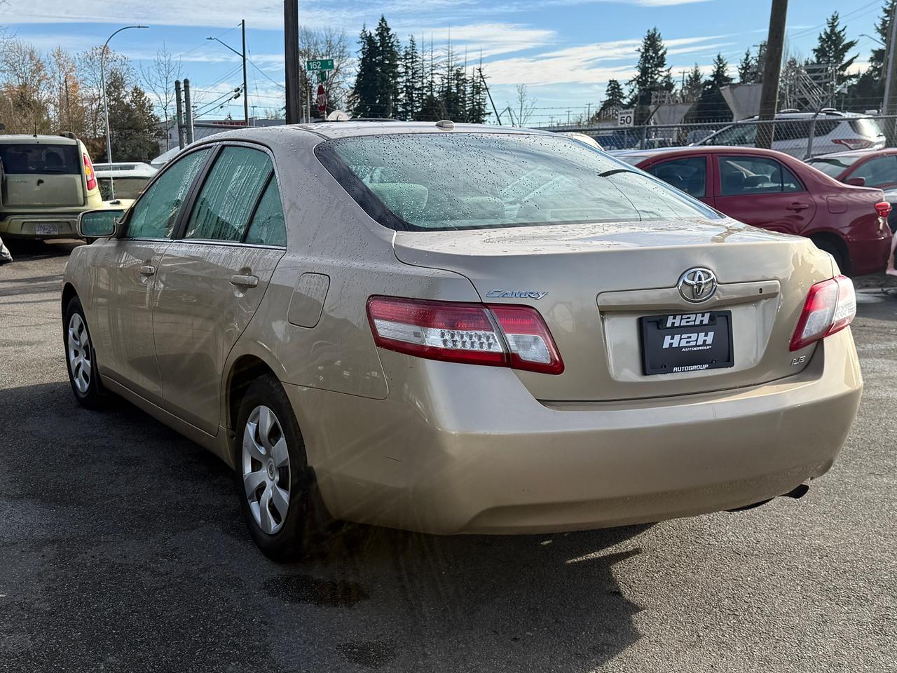 2011 Toyota Camry FINANCING AVAILABLE Photo7