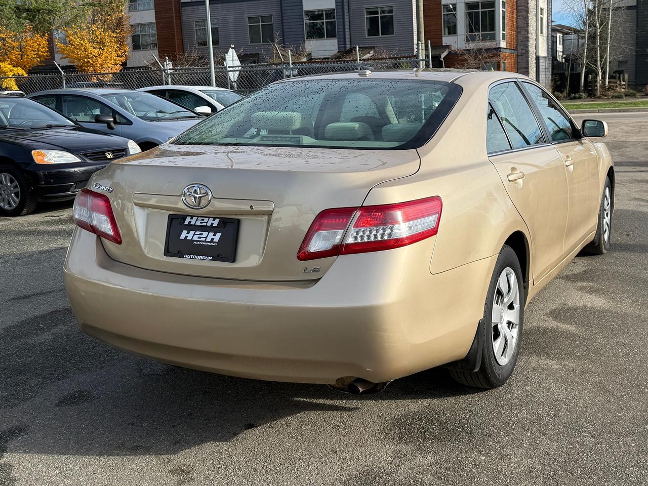 2011 Toyota Camry FINANCING AVAILABLE Photo5