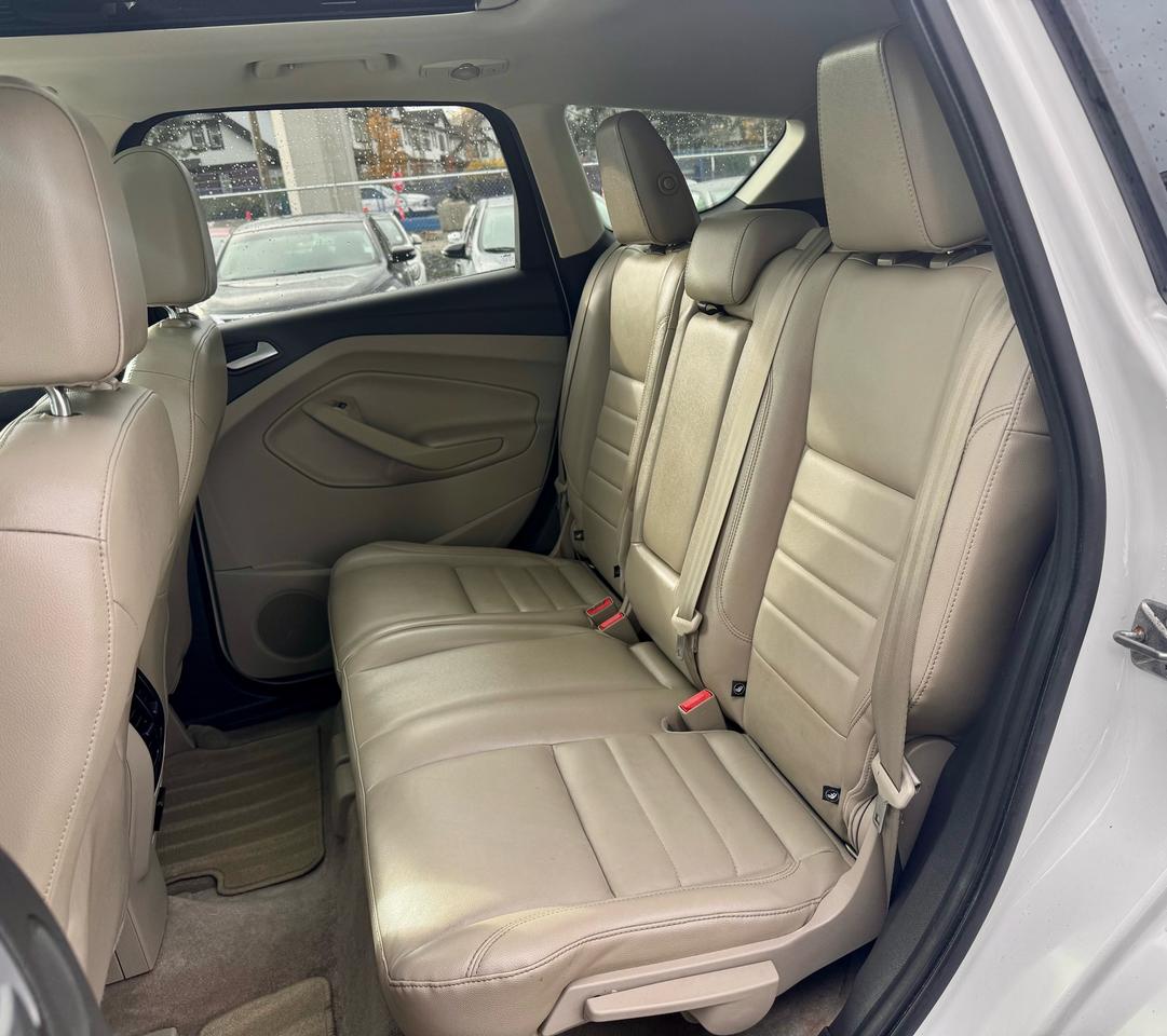 2013 Ford Escape SEL FINANCING AVAILABLE Photo15