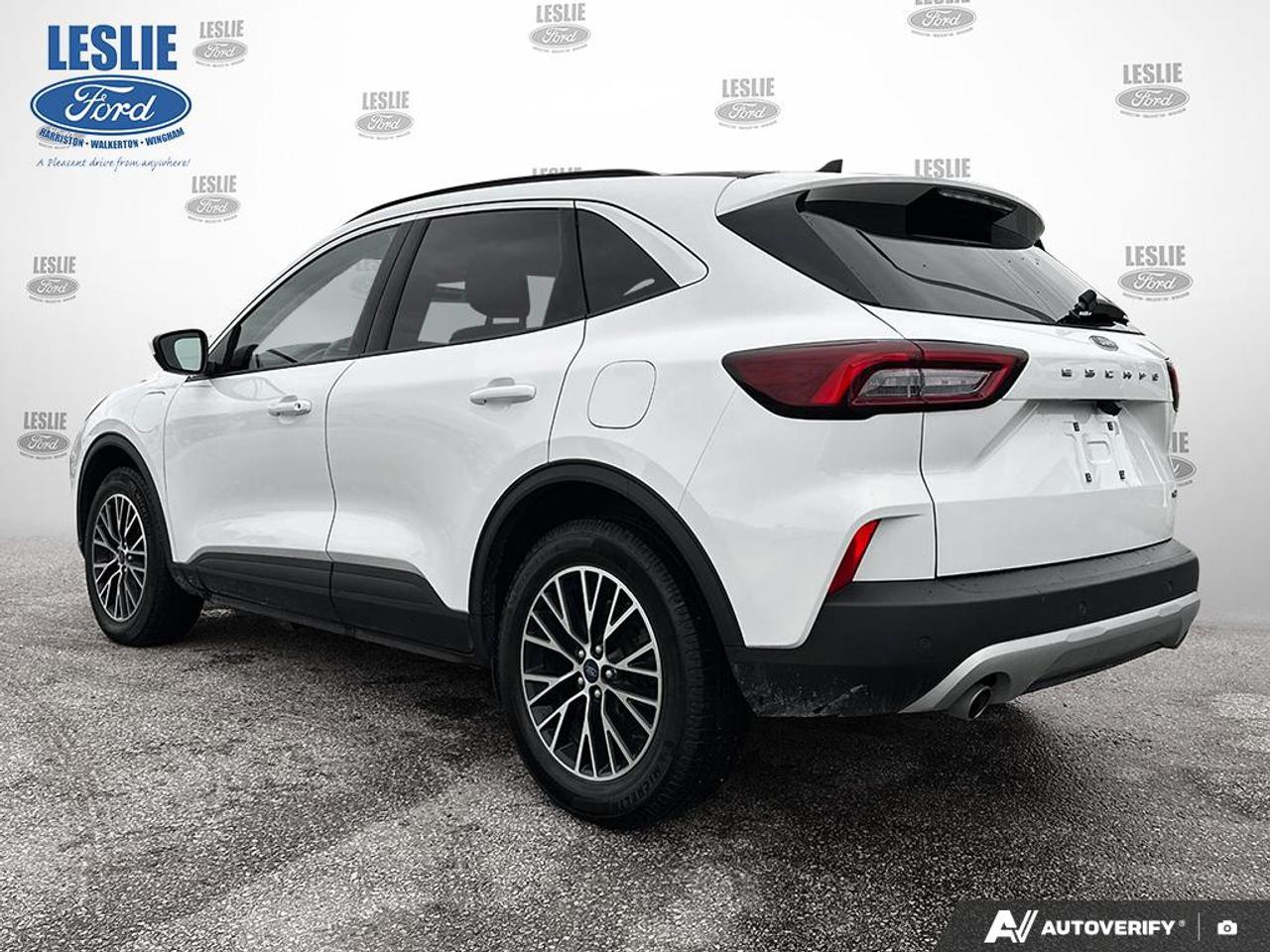 2023 Ford Escape PHEV FWD Photo3