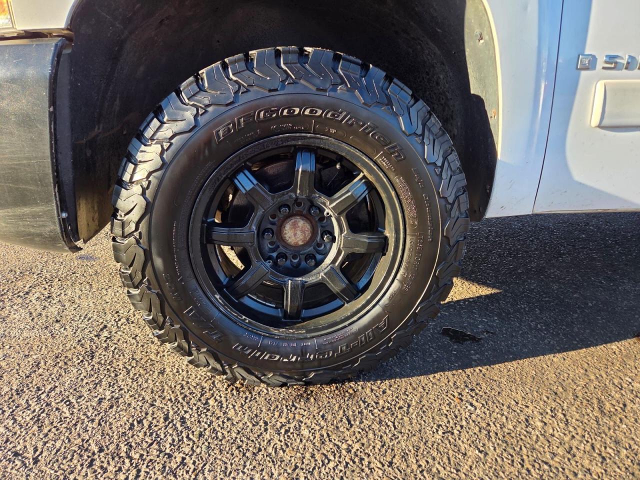 2008 Chevrolet Silverado 1500 LT, CREW CAB, 4X4, ONLY 86KMS, CERTIFIED - Photo #11