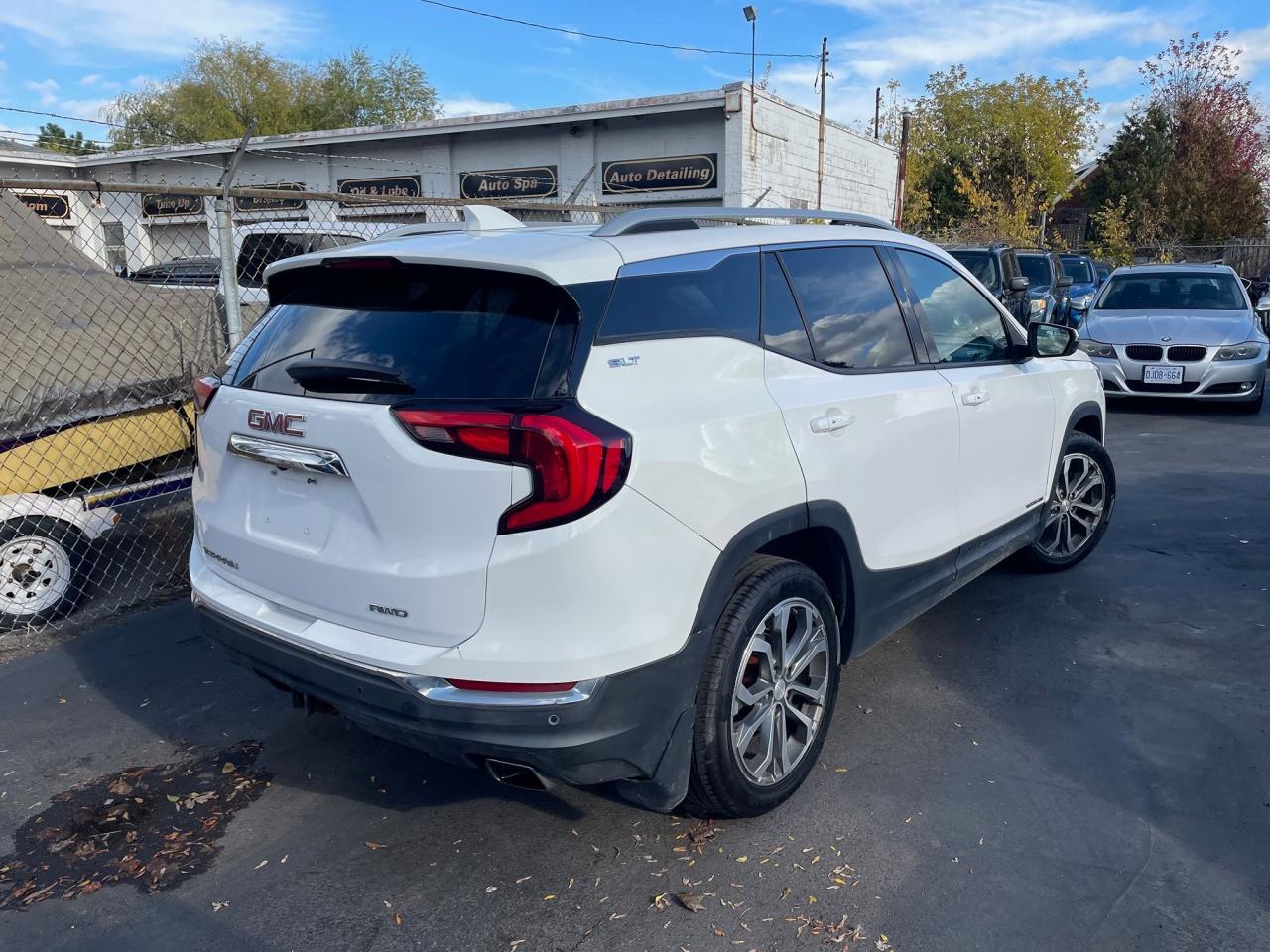 2018 GMC Terrain SLT *4X4, HEATED SEAT & STEERING, MOONROOF* Photo3