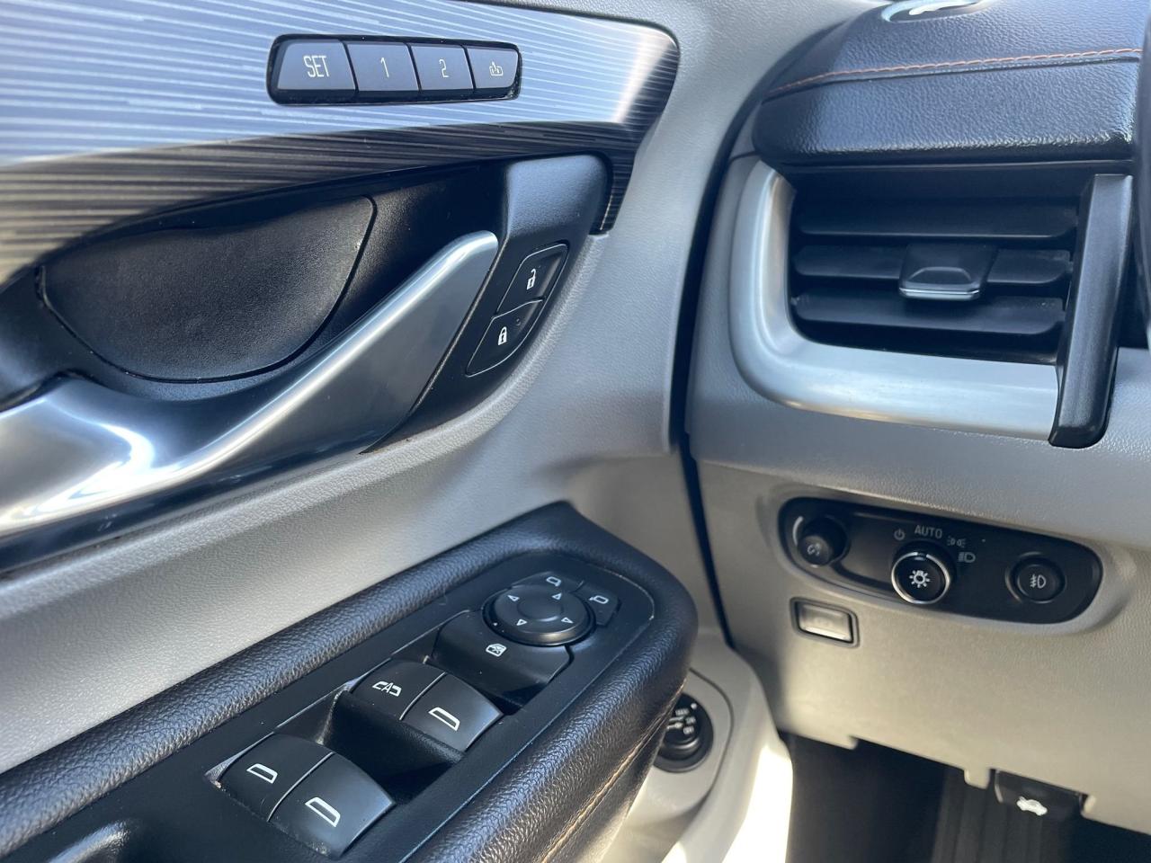 2018 GMC Terrain SLT *4X4, HEATED SEAT & STEERING, MOONROOF* - Photo #9