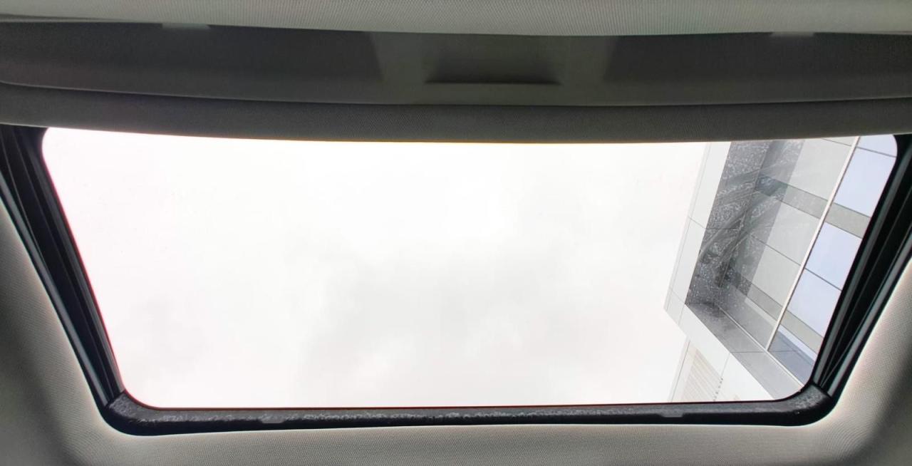 2011 Chevrolet Cruze LTZ Turbo w/1SA - Photo #17