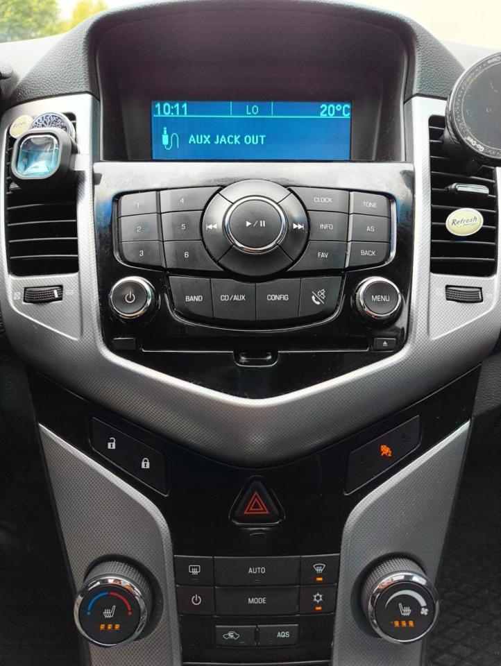 2011 Chevrolet Cruze LTZ Turbo w/1SA - Photo #15