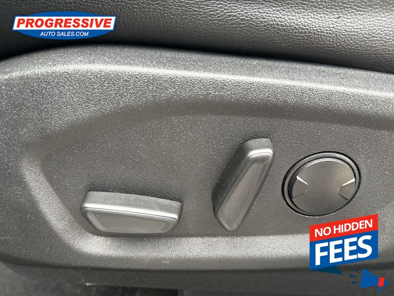 2023 Ford Edge Titanium Photo