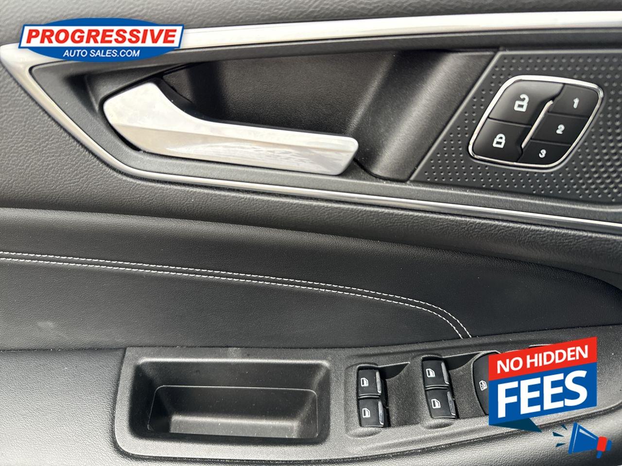 2023 Ford Edge Titanium Photo