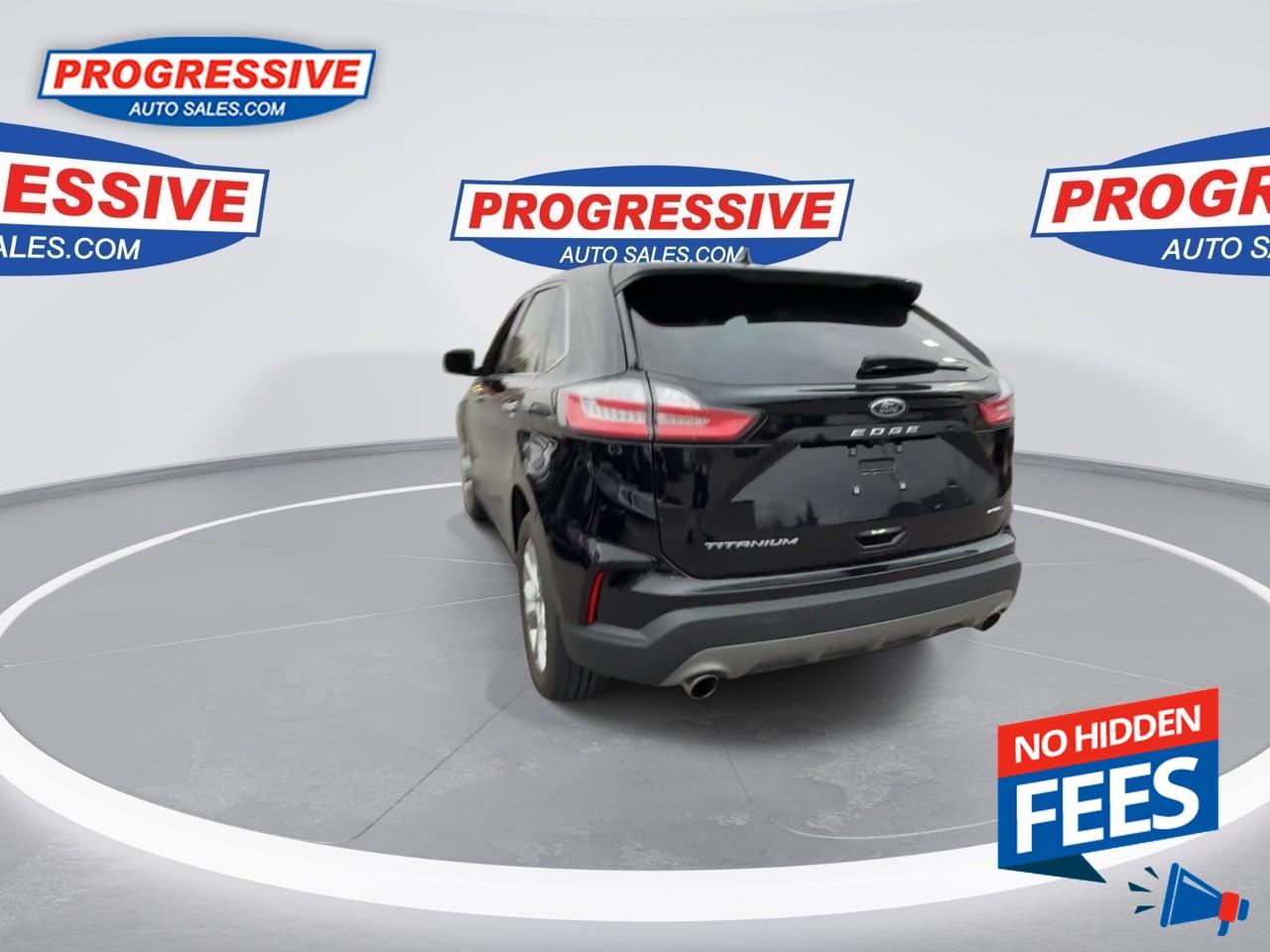 2023 Ford Edge Titanium Photo
