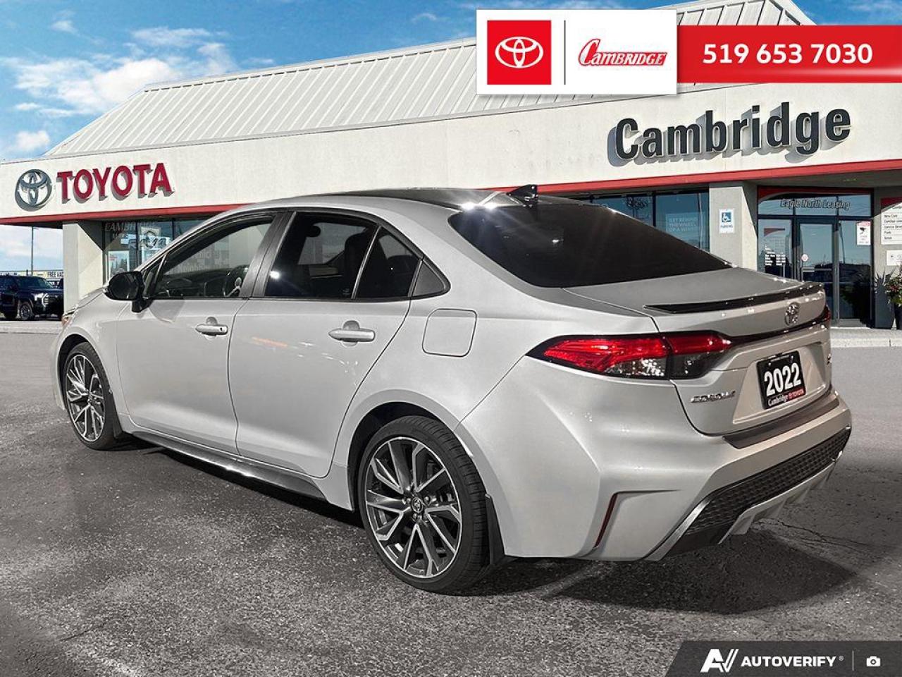 2022 Toyota Corolla SE Photo3