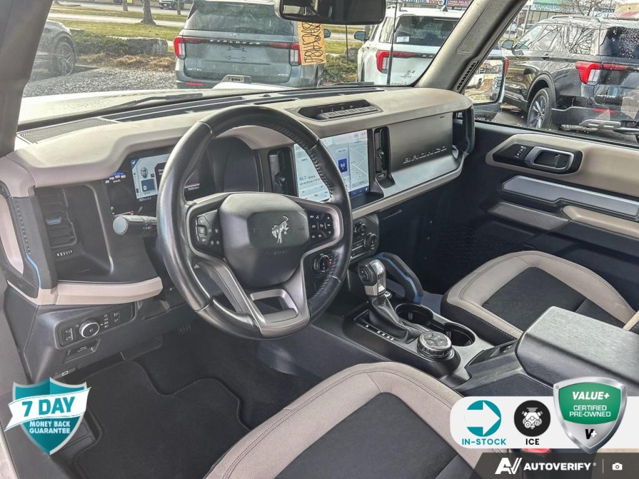 2022 Ford Bronco Wildtrak V6 WILDTRAK SASQUATCH 4X4 2 DOOR CERTIFIED Photo