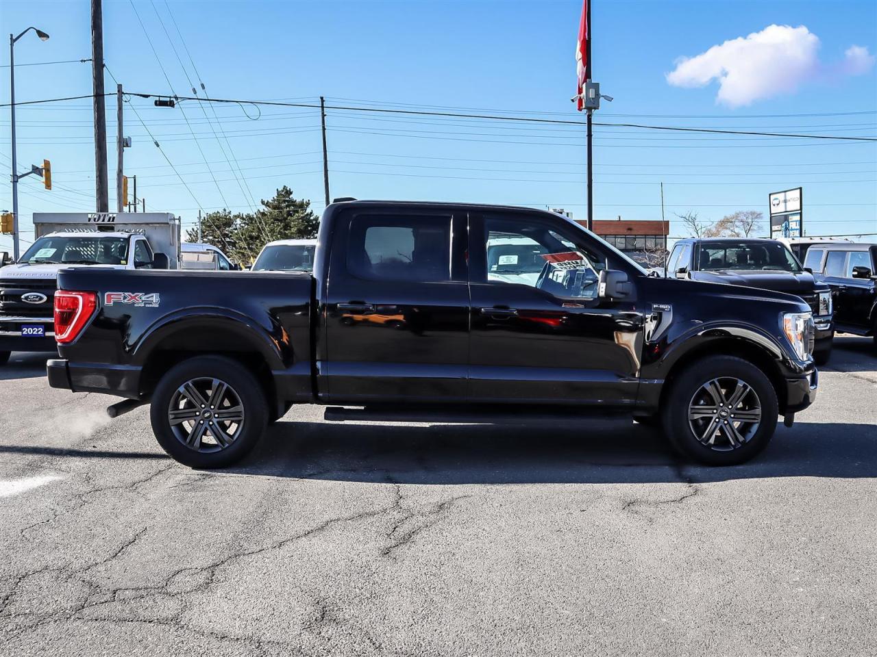 2021 Ford F-150 XLT Roof | Apple Car Play | tailgate step | Photo3