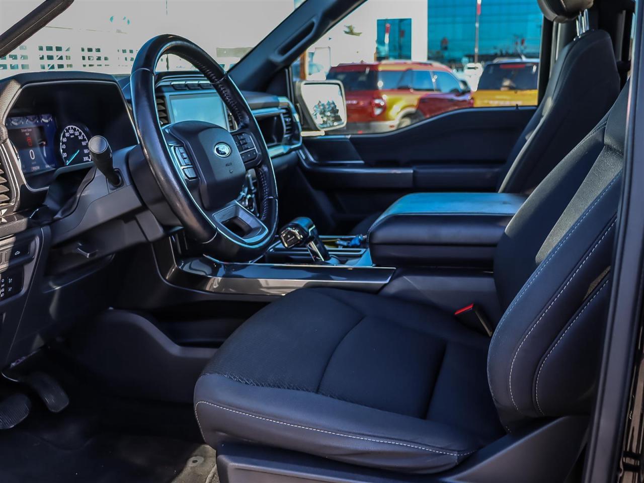 2021 Ford F-150 XLT Roof | Apple Car Play | tailgate step | Photo