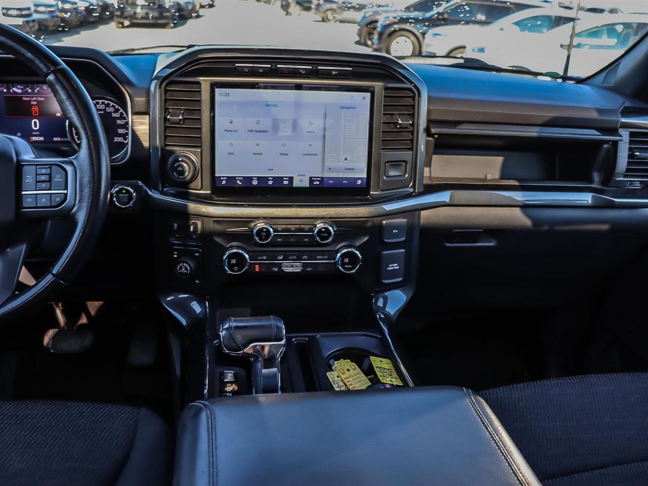 2021 Ford F-150 XLT Roof | Apple Car Play | tailgate step | Photo