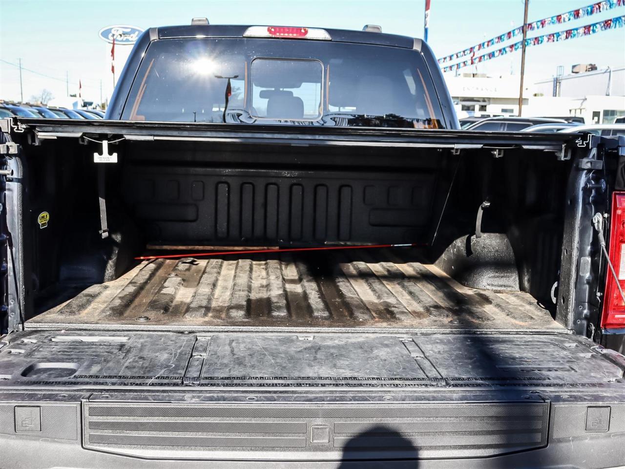 2021 Ford F-150 XLT Roof | Apple Car Play | tailgate step | Photo