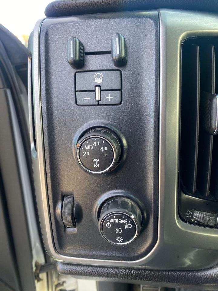 2015 Chevrolet Silverado 1500 LT - Photo #17