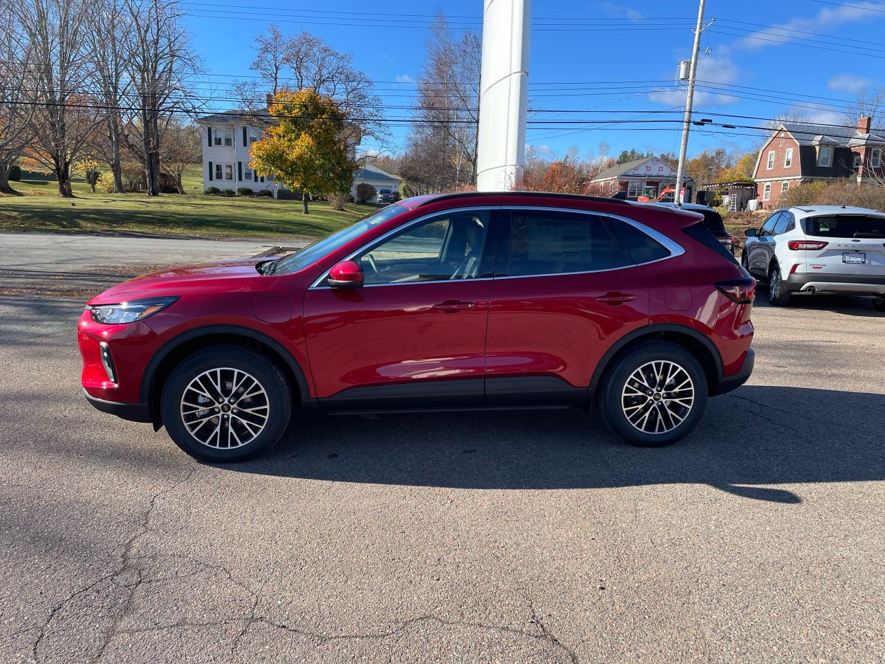 2026 Ford Escape PHEV Photo5