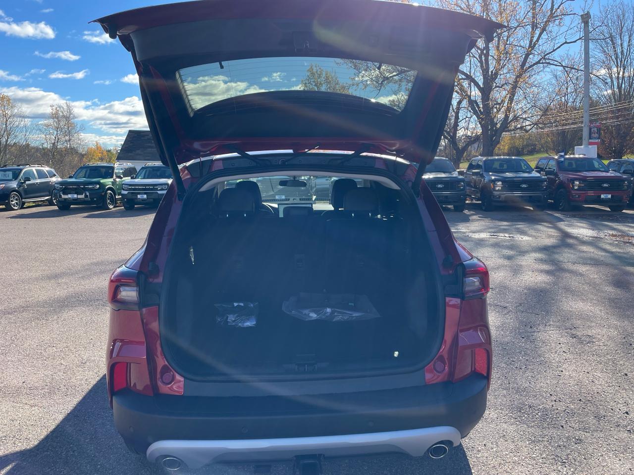 2026 Ford Escape PHEV Photo5