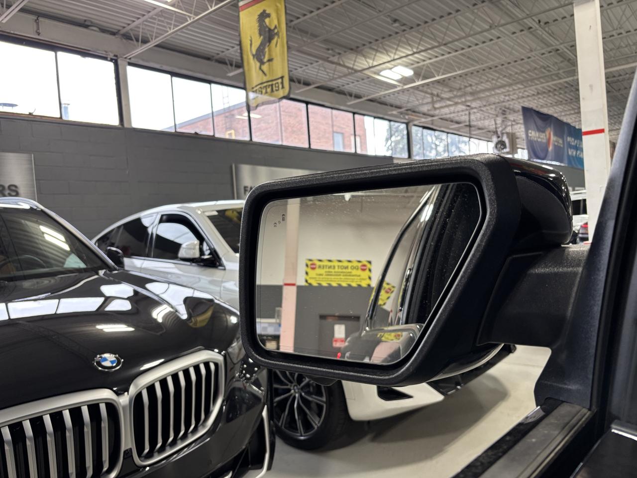 2023 Ford F-150 Lightning LARIAT 4WD|SUPERCREW|EXTENDEDRANGE|ANTIMATTERBLUE| - Photo #21