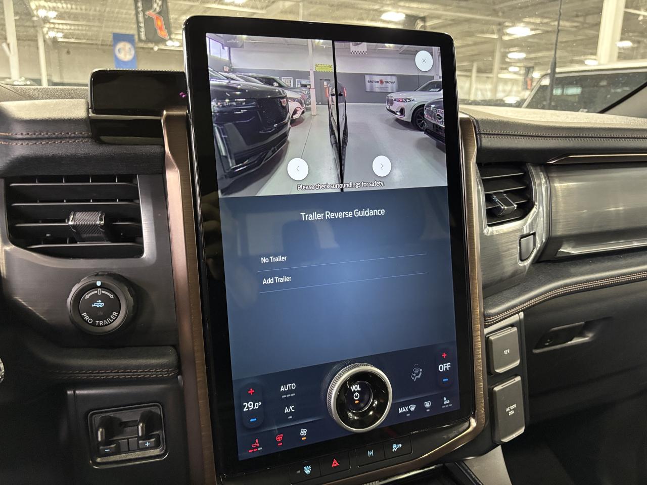 2023 Ford F-150 Lightning LARIAT 4WD|SUPERCREW|EXTENDEDRANGE|ANTIMATTERBLUE| - Photo #31