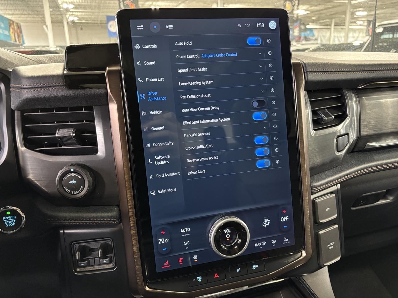 2023 Ford F-150 Lightning LARIAT 4WD|SUPERCREW|EXTENDEDRANGE|ANTIMATTERBLUE| - Photo #38