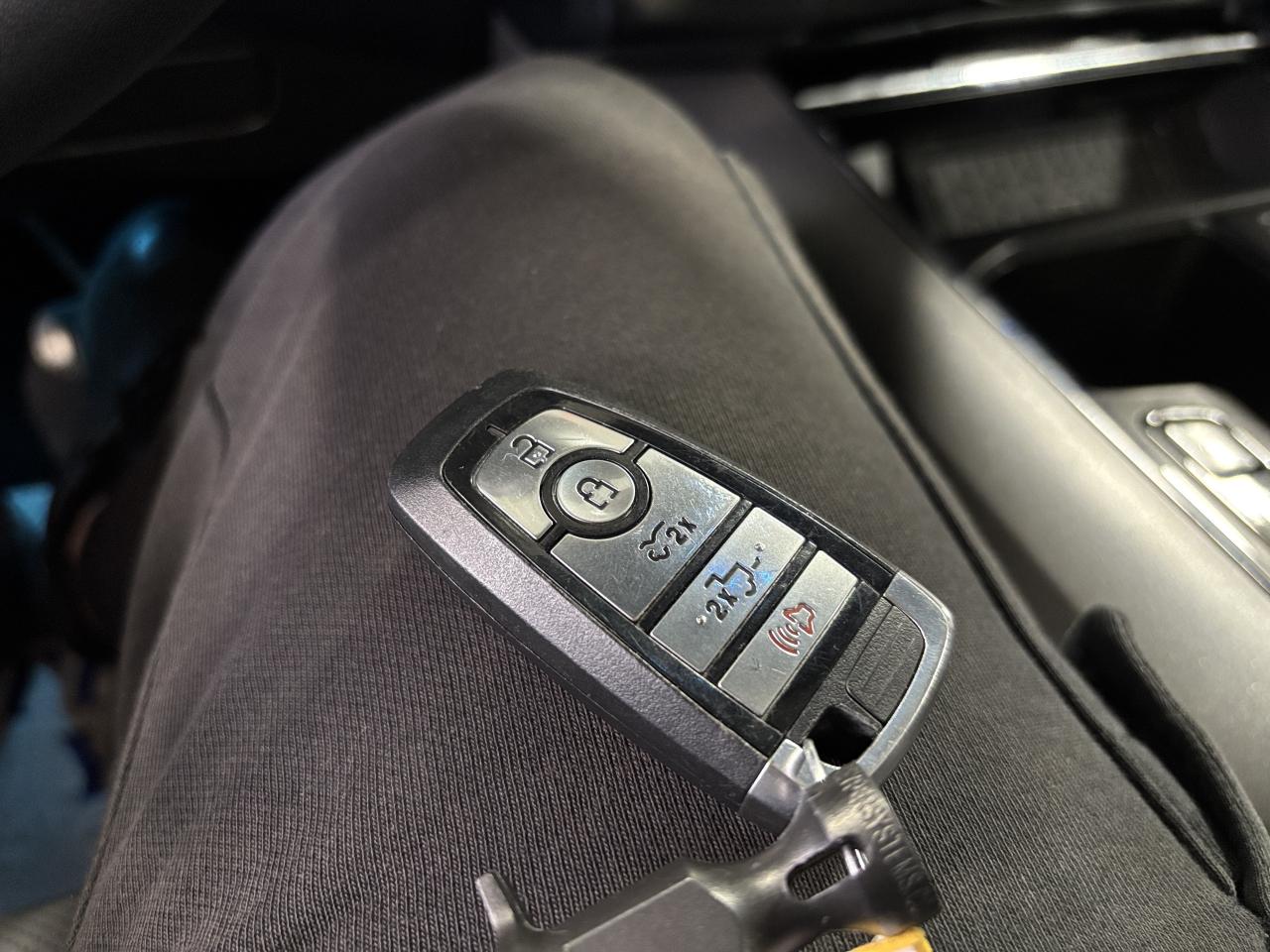 2023 Ford F-150 Lightning LARIAT 4WD|SUPERCREW|EXTENDEDRANGE|ANTIMATTERBLUE| - Photo #44