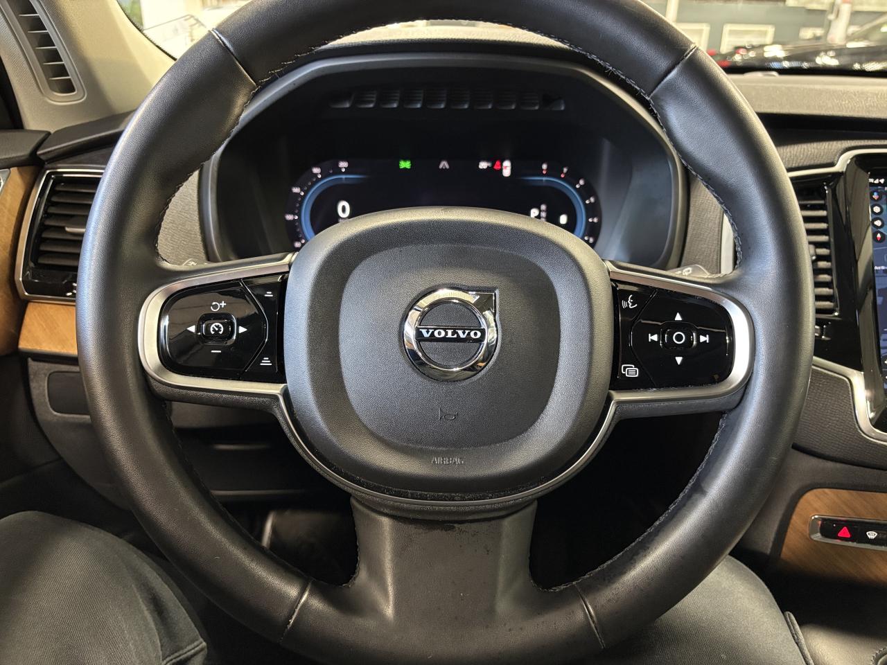 2024 Volvo XC90 B6 Plus Bright Theme|AWD|7PASSENGER|NAV|WOOD|+++ - Photo #33