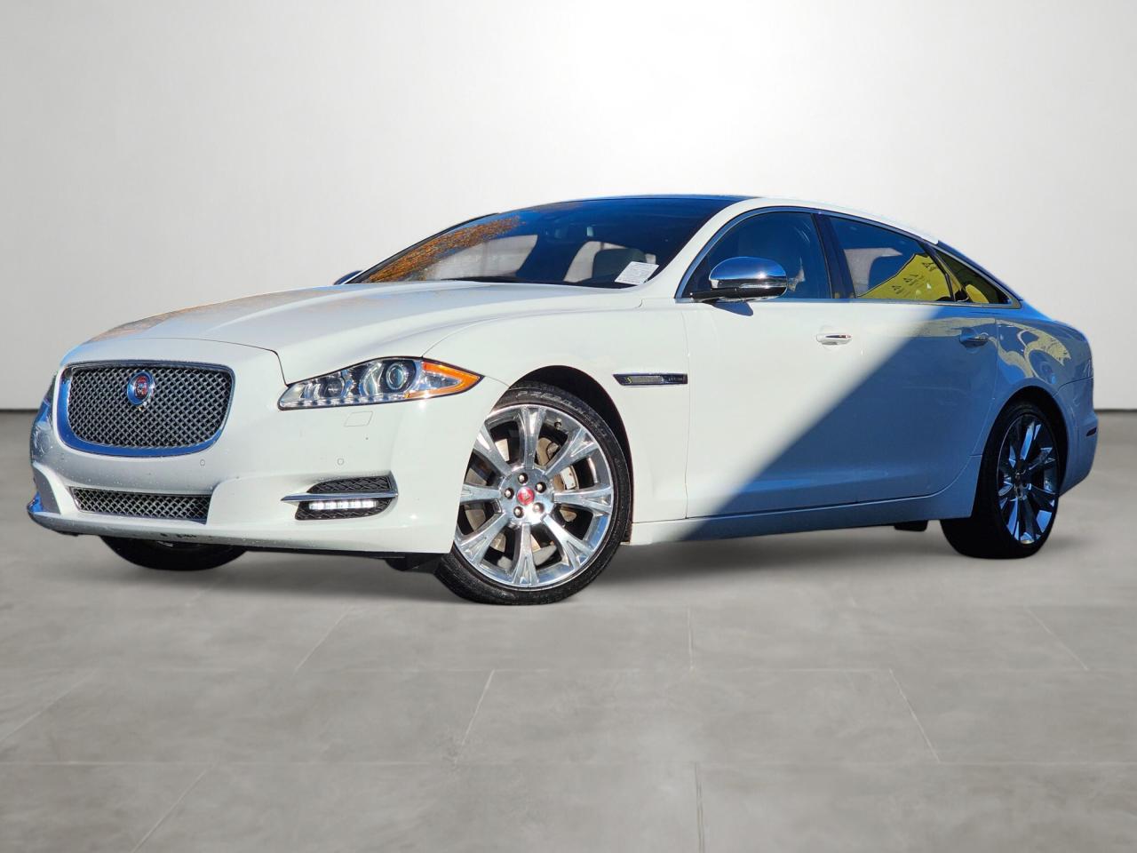 Used 2014 Jaguar XJ  for sale in Coquitlam, BC