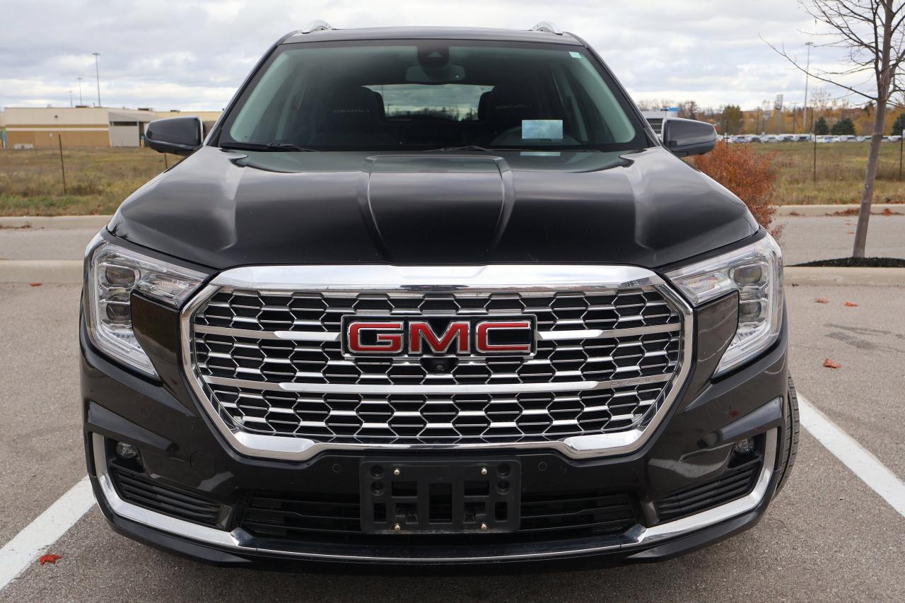 2024 GMC Terrain Denali | Cooled Seats | Photo