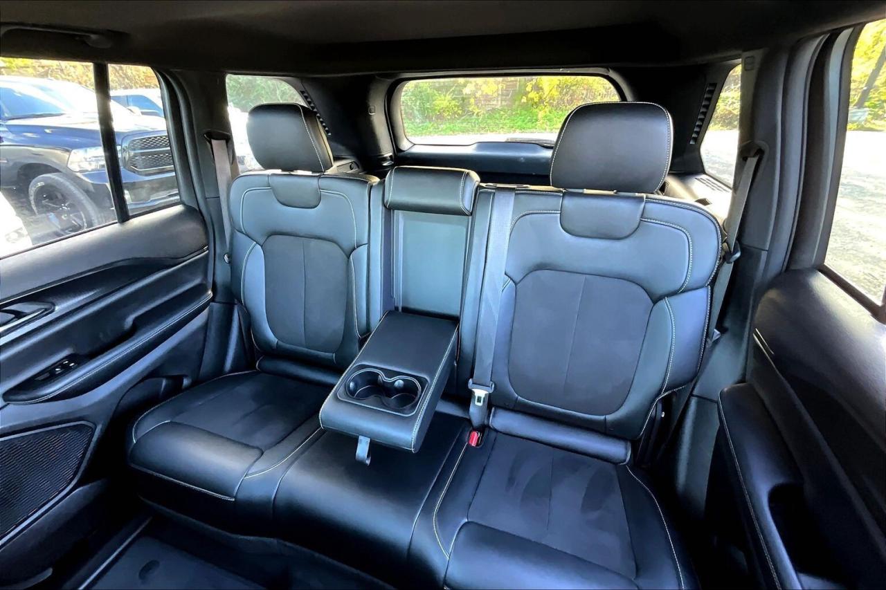 2023 Jeep Grand Cherokee Altitude |Heated Seats |Safety Tech |Sunroof |4X4 Photo