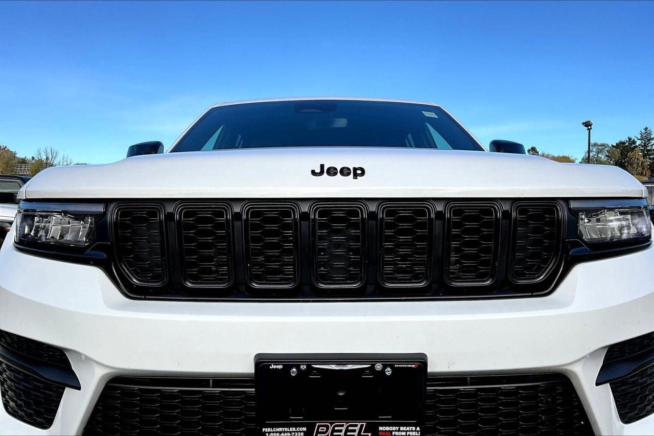 2023 Jeep Grand Cherokee Altitude |Heated Seats |Safety Tech |Sunroof |4X4 Photo