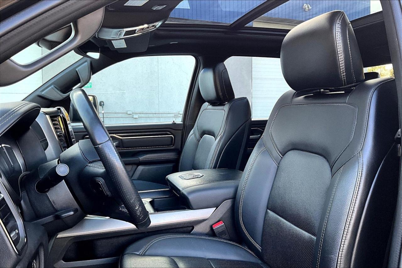 2024 RAM 1500 Sport | 12" Screen | Vented Leather | NAV | 4X4 Photo