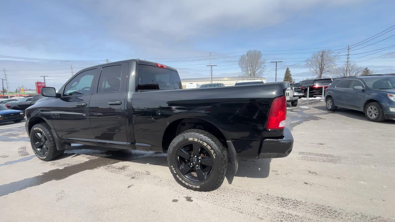 2017 RAM 1500 BLACK EXPRESS 4X4 | 20IN ALLOYS | TOW PKG Photo