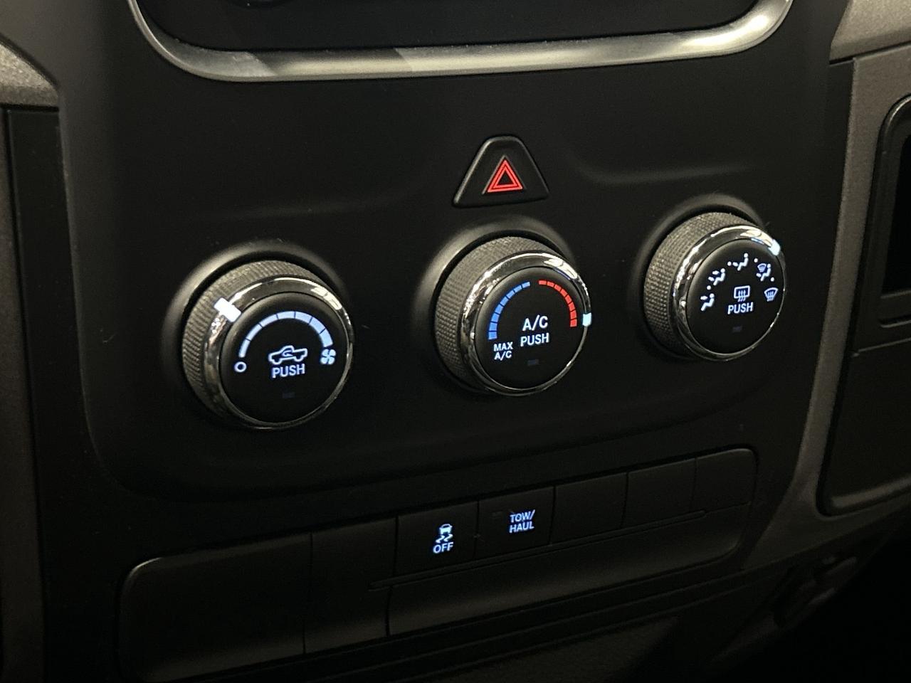 2017 RAM 1500 BLACK EXPRESS 4X4 | 20IN ALLOYS | TOW PKG Photo